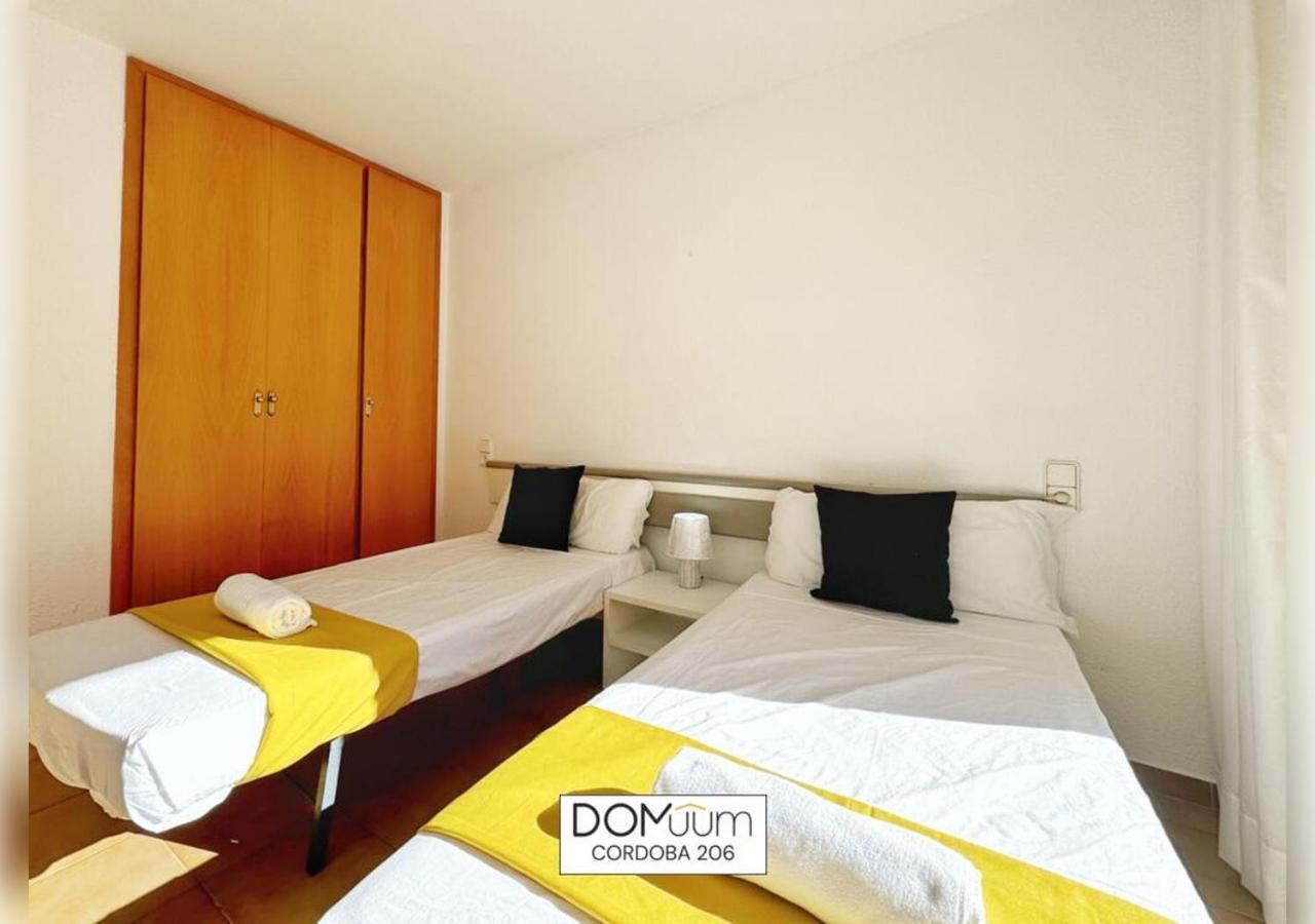 Domuum Holidays - Cordoba Apartments Salou Bagian luar foto