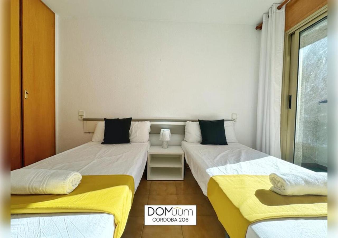 Domuum Holidays - Cordoba Apartments Salou Bagian luar foto