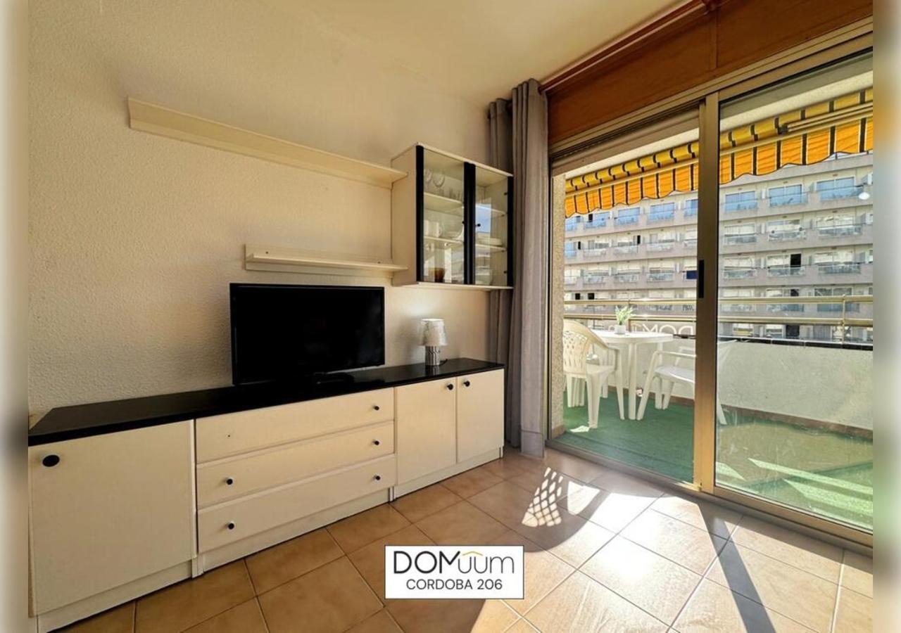 Domuum Holidays - Cordoba Apartments Salou Bagian luar foto