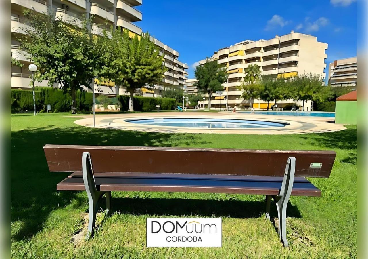 Domuum Holidays - Cordoba Apartments Salou Bagian luar foto