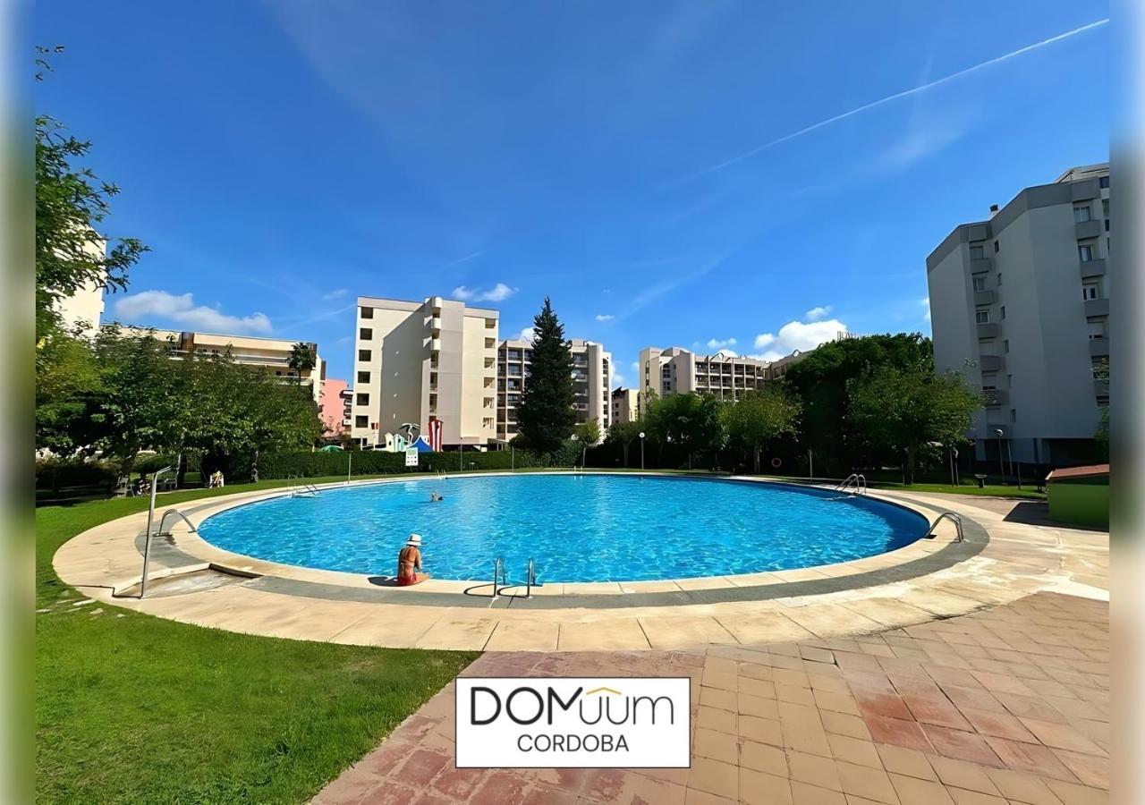 Domuum Holidays - Cordoba Apartments Salou Bagian luar foto