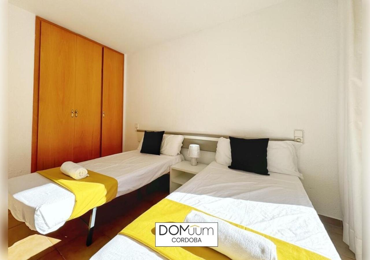 Domuum Holidays - Cordoba Apartments Salou Bagian luar foto